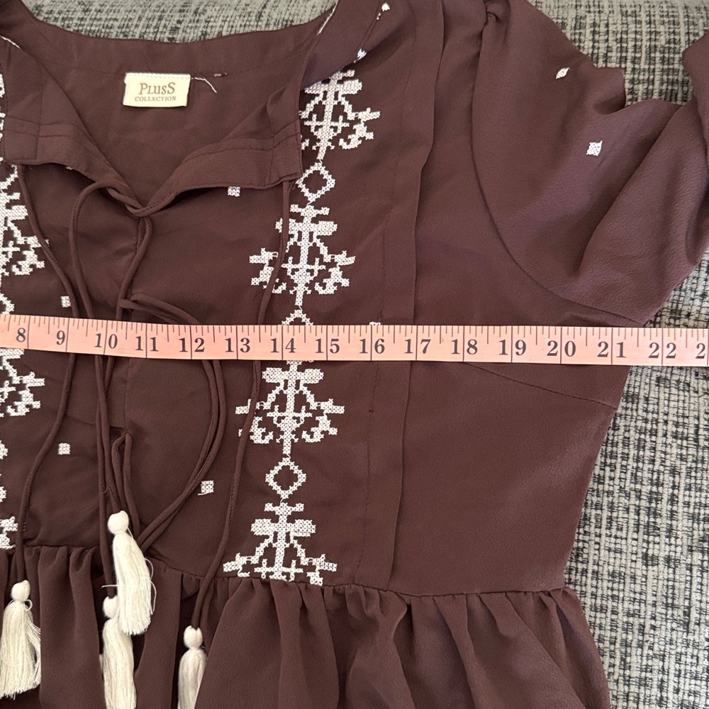 PlusS Collection | Embroidered Boho Top - Picture 3 of 7